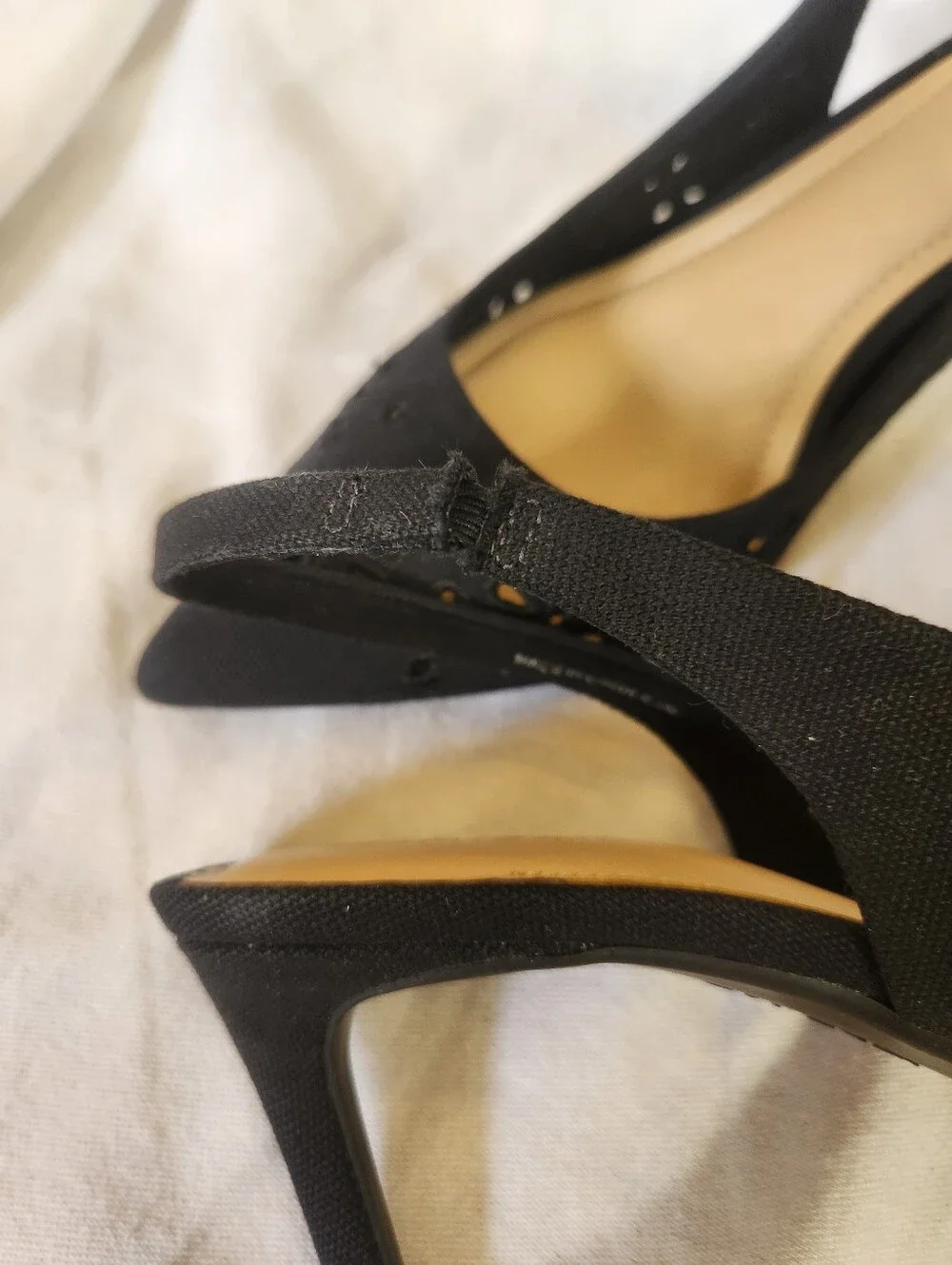 On 34th Black Slingback Pointed Toe Kitten Heels Eyelet Size 8.5M